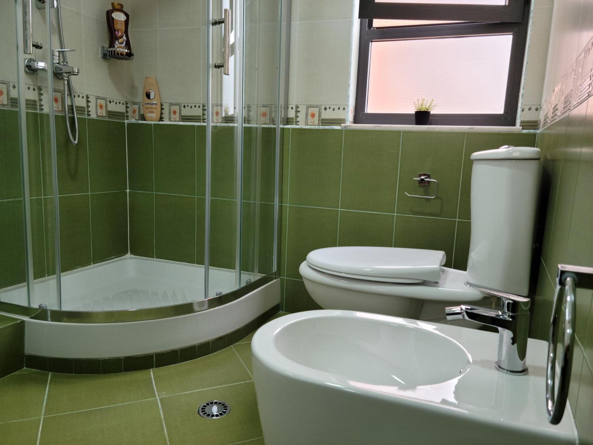 Gledis Apartment Tirana - Panoramic City Terrace エクステリア 写真